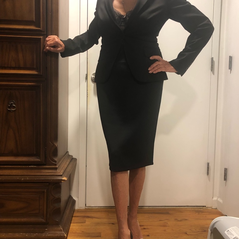 Express Cropped Jacket. Size 4 - Picture 9 of 10